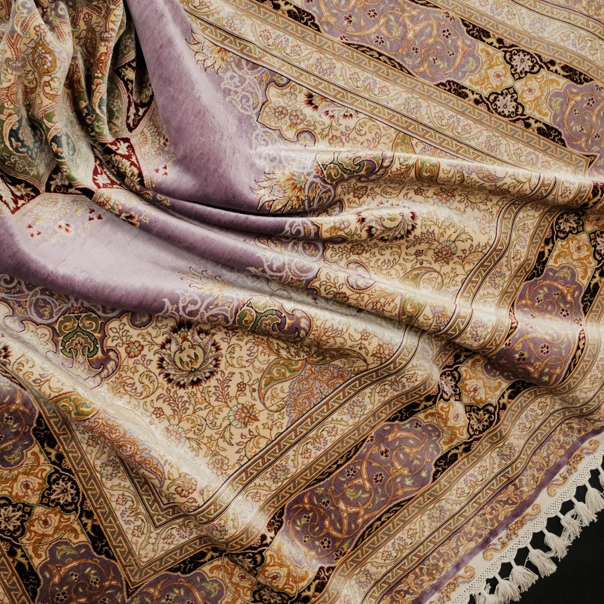 Handwoven Purple Medallion Pattern Pure Silk Rug
